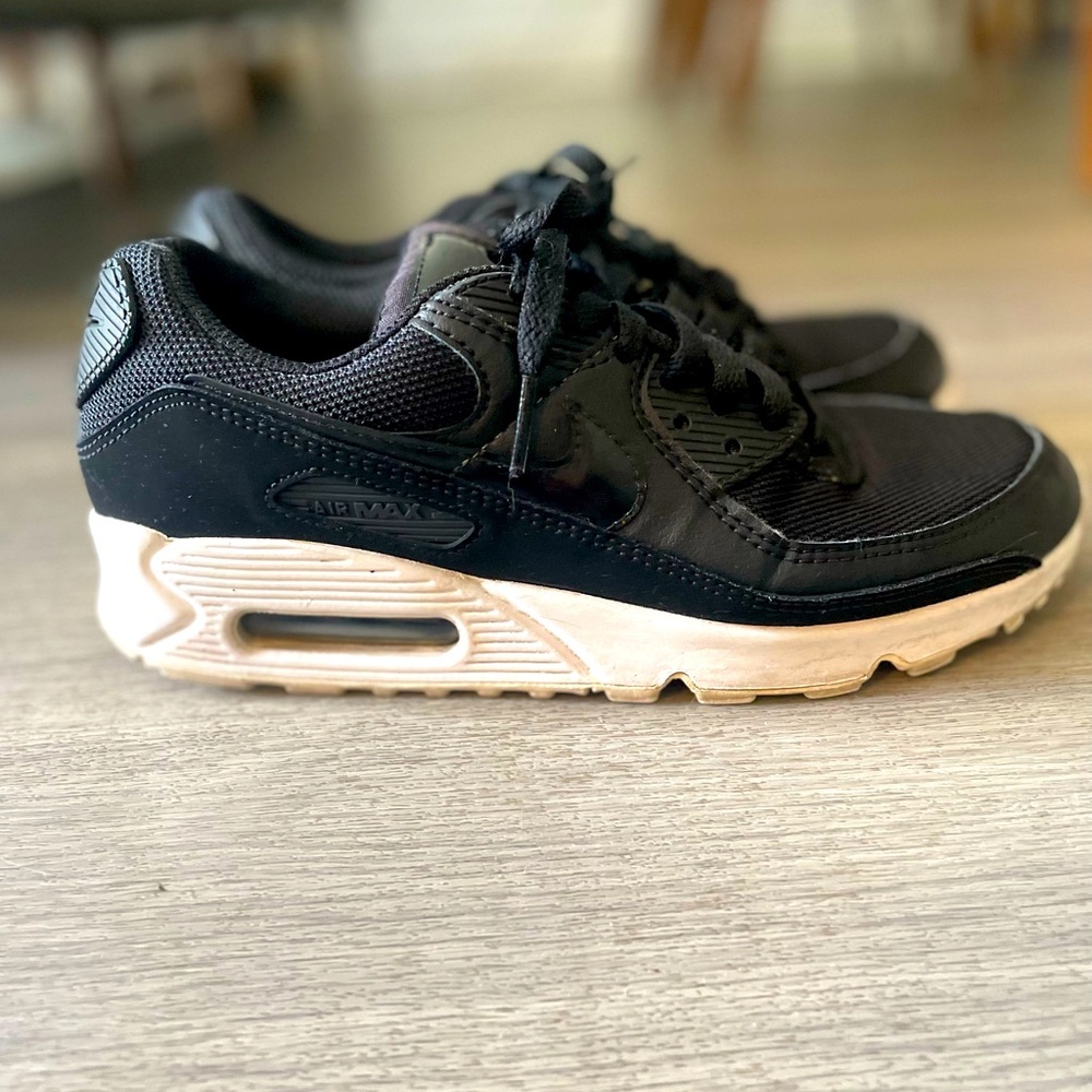 Nike Air Women’s Size 7.5